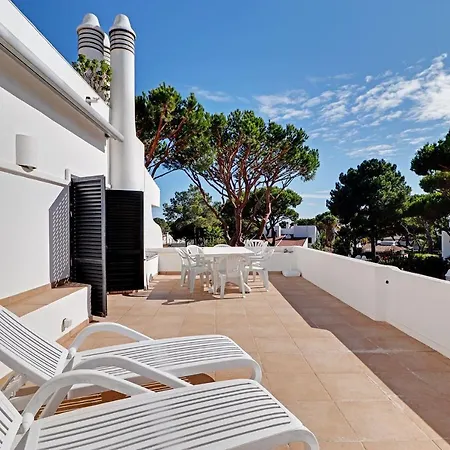 Apartmán Terrace With Pool By Homing *