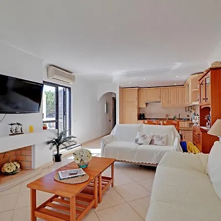 Terrace With Pool By Homing Apartment Vilamoura